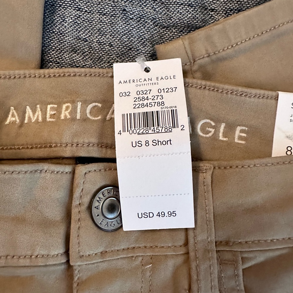 American Eagle Khaki Jeggings (short)
